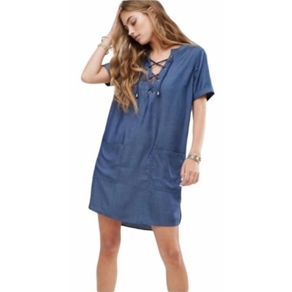 Lovers + FRIENDS size Small Lace Up V Neck Denim Shift Dress - Picture 1 of 13
